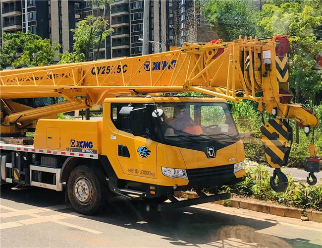 通江县大件设备吊装租赁吊车