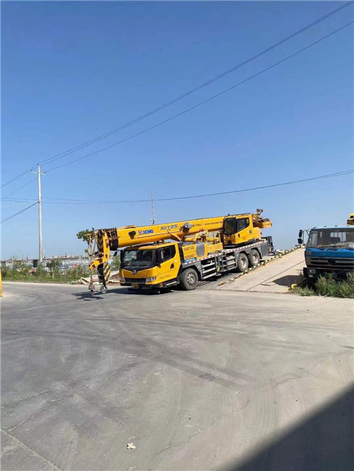 通江县吊车作业时，可能会产生哪些额外收费项目？